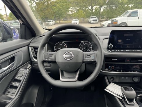 New 2026 Nissan Rogue SV image 12