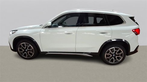 Used 2025 BMW X1 xDrive28i w/ Technology Package image 5
