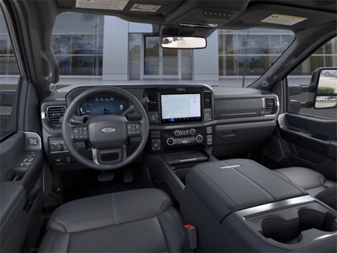 New 2025 Ford F250 4x4 Crew Cab Super Duty image 9