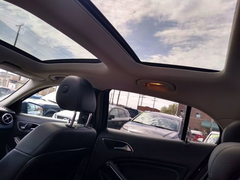 Used 2019 Mercedes-Benz GLA 250 4MATIC image 13
