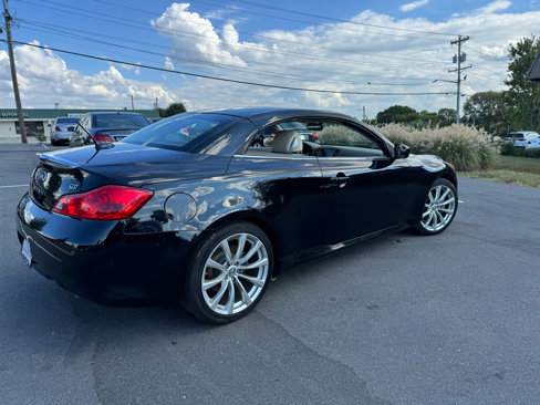 Used 2010 INFINITI G37 Sport w/ Premium Pkg image 2