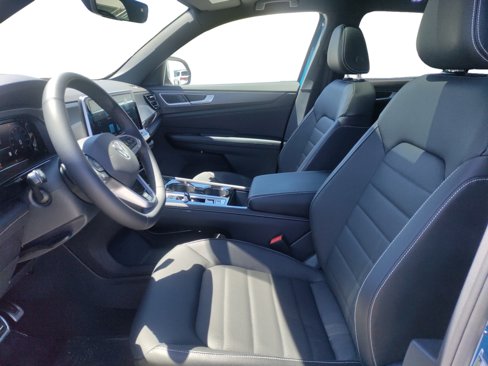 New 2025 Volkswagen Atlas Cross Sport SEL R-Line image 2