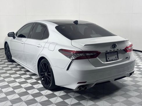 Used 2023 Toyota Camry XSE image 6