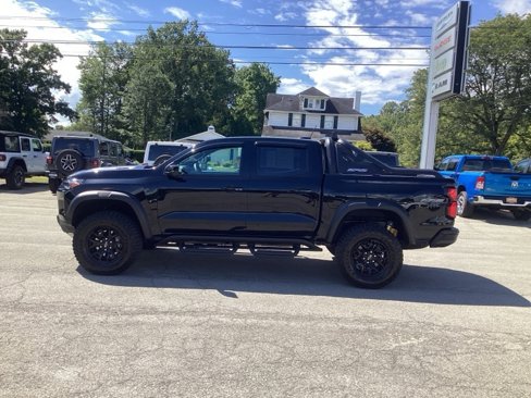 Certified 2025 Chevrolet Colorado ZR2 w/ Midnight Edition image 4