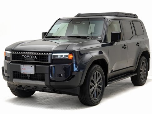 Used 2025 Toyota Land Cruiser image 31