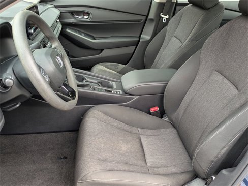 Used 2023 Honda Accord EX image 11