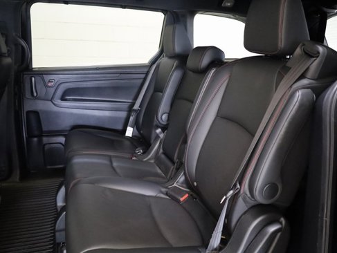 Certified 2024 Honda Odyssey Sport image 32