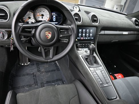 Certified 2024 Porsche 718 Cayman GT4 RS image 6