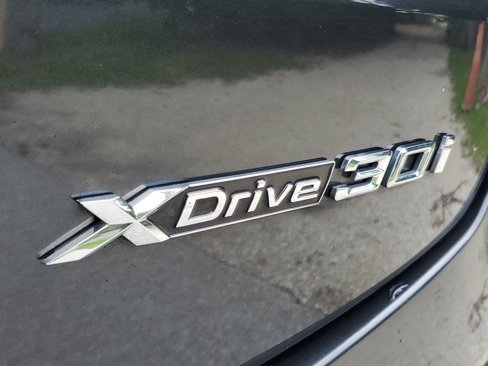 Used 2024 BMW X4 xDrive30i image 9