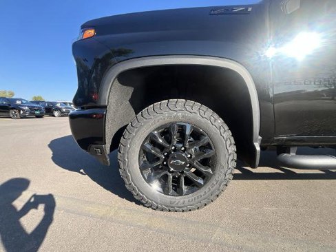 New 2026 Chevrolet Silverado 3500 LT w/ Trail Boss Package image 33