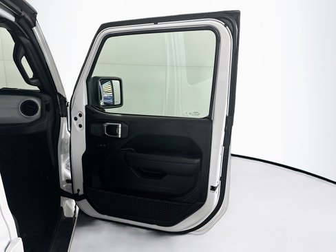 Used 2024 Jeep Gladiator Sport image 30