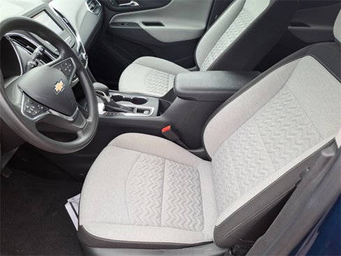 Used 2022 Chevrolet Equinox LS w/ LS Convenience Package image 23