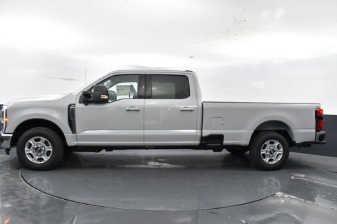 New 2026 Ford F250 XLT image 9
