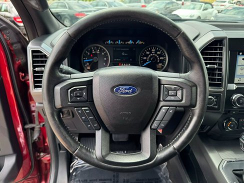 Used 2017 Ford F150 XLT w/ Equipment Group 302A Luxury image 11
