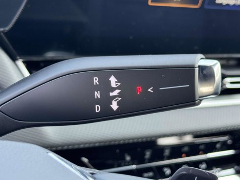 New 2026 Chevrolet Equinox LT w/ Safety and Technology Package image 10
