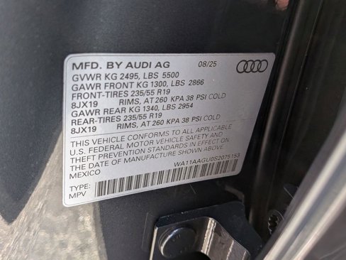 New 2025 Audi Q5 Premium image 17