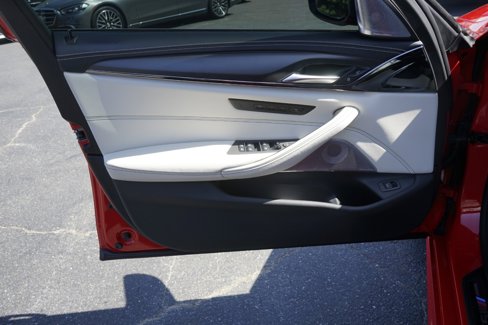 Used 2021 BMW M5 w/ Competition Package image 27