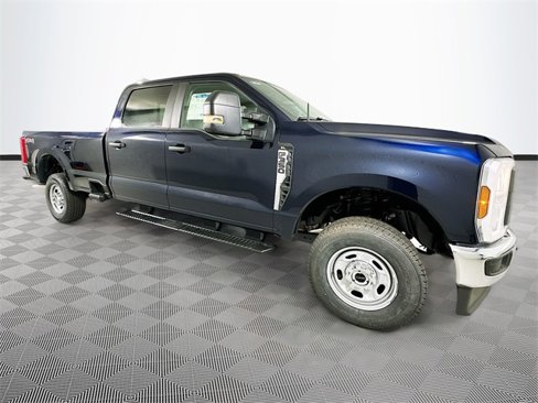 New 2025 Ford F350 XL w/ XL Chrome Package image 3