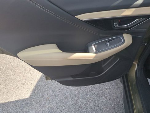 New 2025 Subaru Outback Limited image 28
