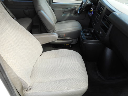 Used 2016 Chevrolet Express 3500 LT w/ LT Preferred Equipment Group image 27