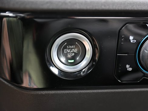 Certified 2023 Chevrolet Silverado 1500 RST image 32