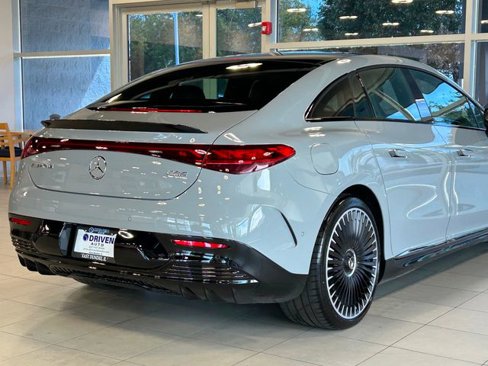 Used 2023 Mercedes-Benz EQE AMG 4MATIC Sedan image 11