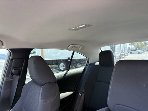 Used 2022 Toyota Corolla LE image 20