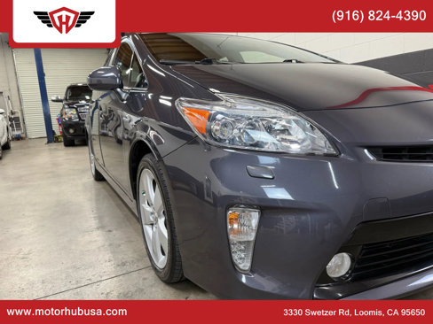 Used 2015 Toyota Prius Five image 13