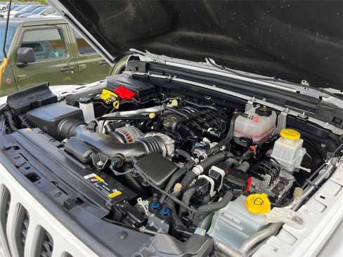 Used 2023 Jeep Gladiator Mojave w/ Cold Weather Group image 34
