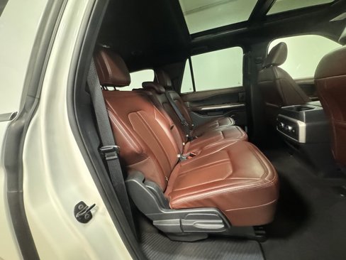 Used 2024 Ford Expedition Max Limited image 14