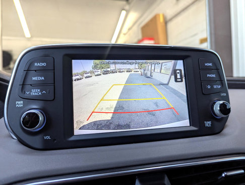 Used 2020 Hyundai Santa Fe SEL w/ Cargo Package image 18