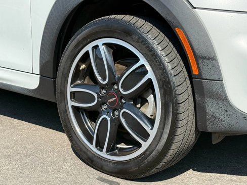 Used 2019 MINI Cooper S w/ Premium Package image 11