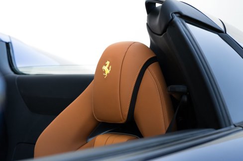 Certified 2022 Ferrari 812 GTS image 38