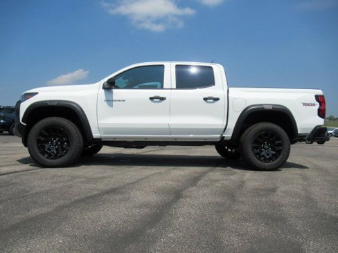 New 2025 Chevrolet Colorado Trail Boss image 2