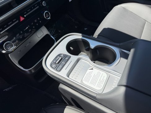 Certified 2026 Hyundai Ioniq 9 SEL image 13