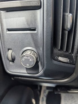 Used 2018 Chevrolet Silverado 1500 W/T w/ Trailering Package image 21