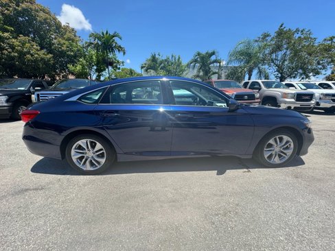 Used 2018 Honda Accord LX image 8