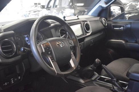 Used 2019 Toyota Tacoma TRD Off-Road image 39