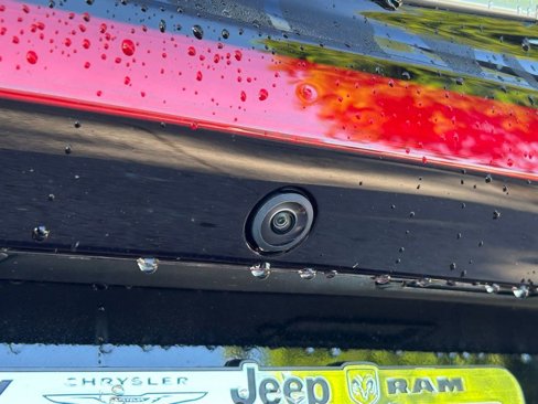 New 2025 Chrysler Pacifica Select image 24