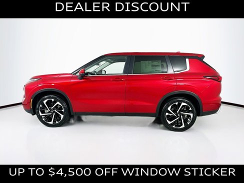 New 2024 Mitsubishi Outlander SE image 4