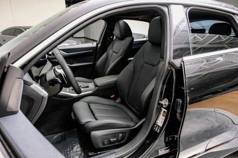 Used 2025 BMW 430i xDrive w/ Premium Package image 35