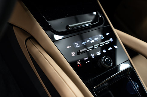 New 2026 Porsche Cayenne E-Hybrid image 18