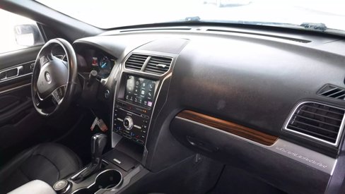 Used 2018 Ford Explorer Limited image 10