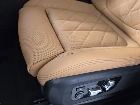 New 2026 BMW X6 xDrive40i image 12