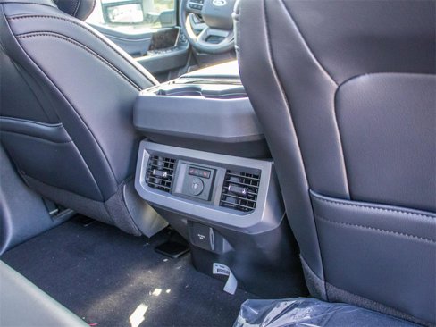 New 2025 Ford F350 Lariat w/ Lariat Ultimate Package image 24