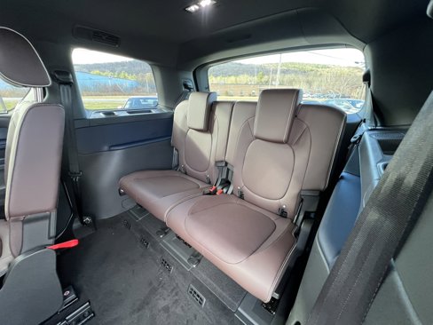 New 2025 Volkswagen ID. Buzz Pro S image 22