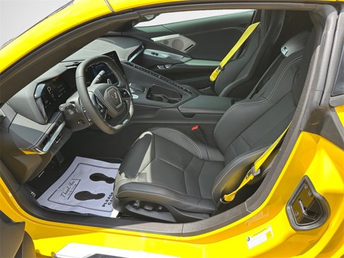 Used 2025 Chevrolet Corvette Z06 image 11