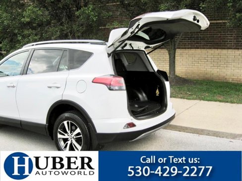 Used 2018 Toyota RAV4 XLE image 13