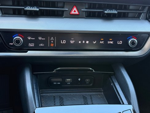 Certified 2024 Kia Sportage SX Prestige image 19