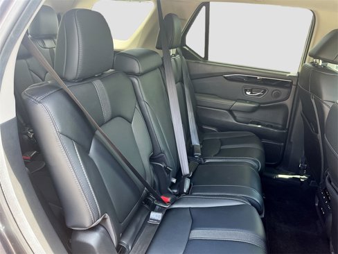 Used 2025 Honda Pilot Touring image 30